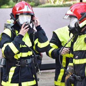 firefighters, helmet, protection, fire, coaching, yellow, stripes, barracks, lamp, equipment, fire hose, spear, pipe